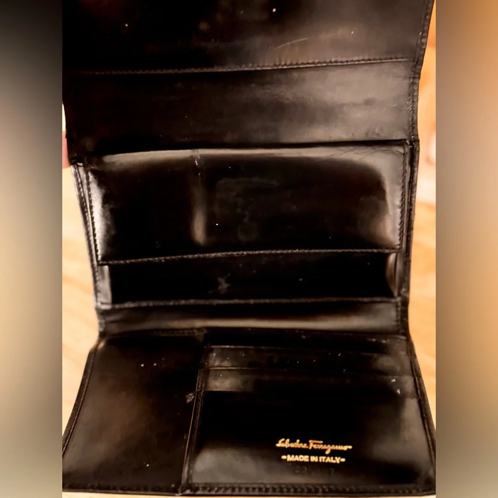 Ferragamo Black Leather Mid size Wallet with Gold Accent - Picture 2 of 4